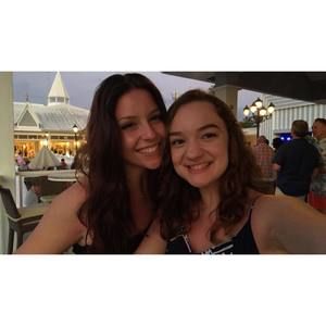 Meet your Posher, Maria